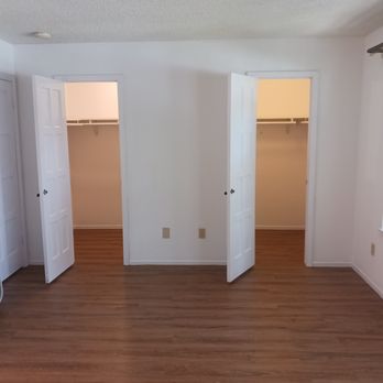 Home Repair Ops - Vinyl Plank Flooring - Handyman Near Me Home Repair Ops - Vinyl Plank Flooring - Handyman Near Me