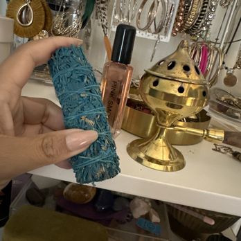 RSL Herbal Emporium - Blue Sage, Incense Burner thing, Pink Smoke essential oil - Herbal Shops Near Me - Gardena, California RSL Herbal Emporium - Blue Sage, Incense Burner thing, Pink Smoke essential oil - Herbal Shops Near Me - Gardena, California