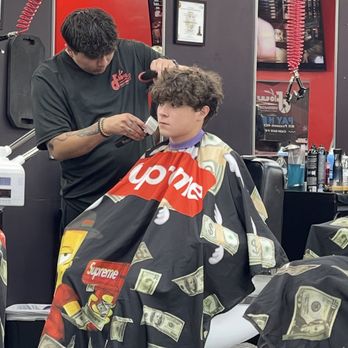 DF Flow Barbershop - Barbers Near Me - Orlando, Florida