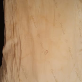 Mammoth Reservation Bureau - The spare pillow.  Thank goodness my daughter brought one from home. - Property Management Near Me - Mammoth Lakes, California