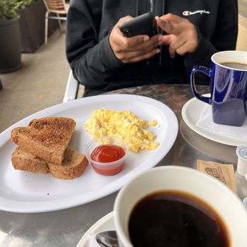Continental Kitchen - Eggs, toast, coffee - Mediterranean Near Me - Beverly Hills, California