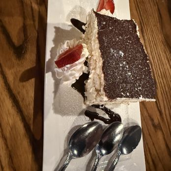 The Raven Italian Bistro and Bar - Tiramisu - Italian Near Me - Huntsville, Texas The Raven Italian Bistro and Bar - Tiramisu - Italian Near Me - Huntsville, Texas
