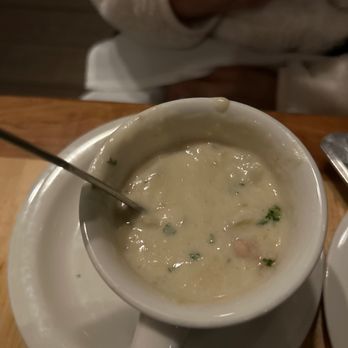Brophy Bros - Clam chowder - Seafood Near Me - Santa Barbara, California