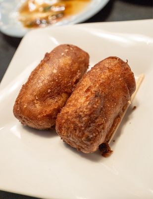 Du Hsiao Yueh Zhongxiao Branch by null