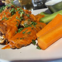 Classic Buffalo wangs Classic Buffalo wangs