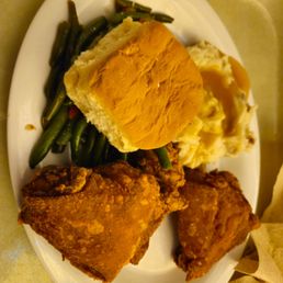 Fried chicken dinner with mashed potatoes, green beans, biscuit Fried chicken dinner with mashed potatoes, green beans, biscuit