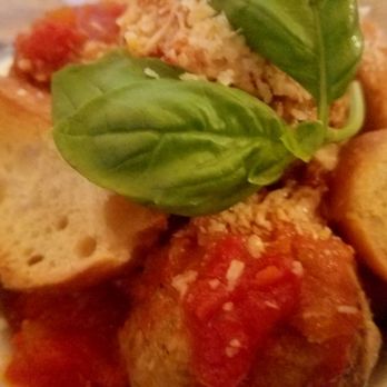 Lombardi's On the Bay - Chicken meatballs $10. Excellent - Italian Near Me - Patchogue, New York