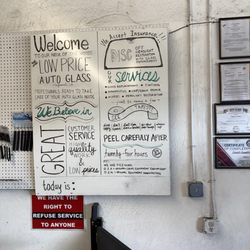 Low Price Auto Glass - False advertisement