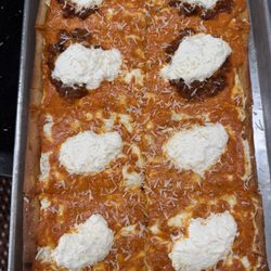 Vincenzo's Pizza - Burata hot honey ala votca