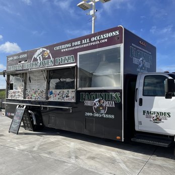 Lathrop Food Plaza - Food Trucks Near Me - Lathrop, California Lathrop Food Plaza - Food Trucks Near Me - Lathrop, California