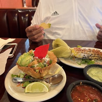 Maria Rita's Tex-Mex - Creamy Guacamole Bowl - Tex-Mex Near Me - Houston, Texas