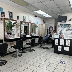 Nila's Eyebrow Center - Insidd