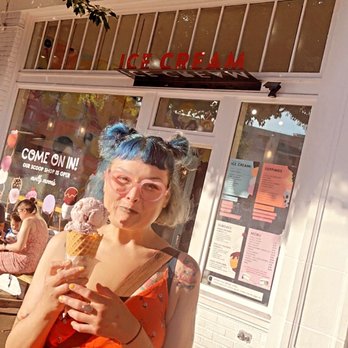 Molly Moon's Homemade Ice Cream - Me enjoying a tasty treat. - Ice Cream & Frozen Yogurt Near Me - Seattle, Washington Molly Moon's Homemade Ice Cream - Me enjoying a tasty treat. - Ice Cream & Frozen Yogurt Near Me - Seattle, Washington