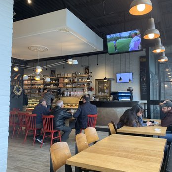 Lamanna's Bakery - Bakeries Near Me - Scarborough, Ontario