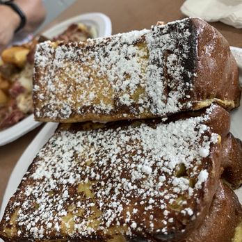 Button Up Cafe - French toast - Breakfast & Brunch Near Me - Pearl City, Hawaii