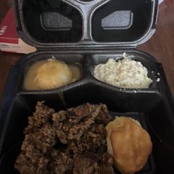 Lee's Famous Recipe Chicken - Chicken liver dinner