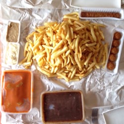 Frituur Kenny - Boulettes faites maison ! Et le ici c'est le PETIT paquet a 1,5€ ...