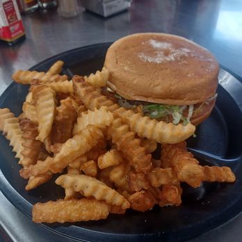 Classic Burger and BBQ - Barbeque Near Me - Bessemer, Alabama