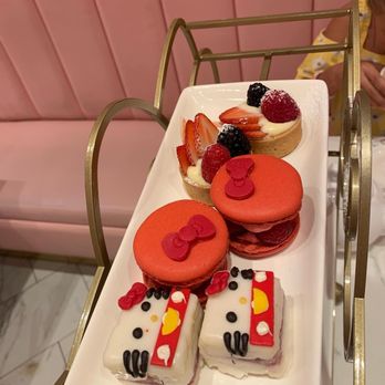 Hello Kitty Cafe - Cafes Near Me - Irvine, California