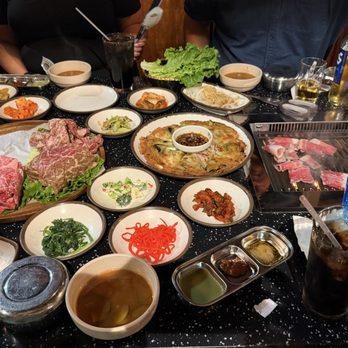 Po Seok Jeong - Po Seok Jeong BBQ Combo (4-5 servings) and kimchi pancake - Korean Near Me - Park Ridge, Illinois Po Seok Jeong - Po Seok Jeong BBQ Combo (4-5 servings) and kimchi pancake - Korean Near Me - Park Ridge, Illinois