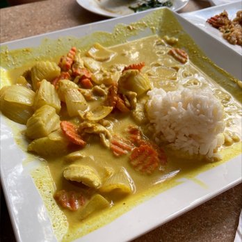Thai Gai Yang Cafe - Chicken curry. It wasn't that good. - Thai Near Me - Saint Louis, Missouri Thai Gai Yang Cafe - Chicken curry. It wasn't that good. - Thai Near Me - Saint Louis, Missouri
