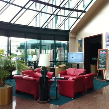 Hotel Amadeus - Hotels Near Me - Frankfurt, HE