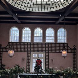 The Hyde Collection - Courtyard balcony