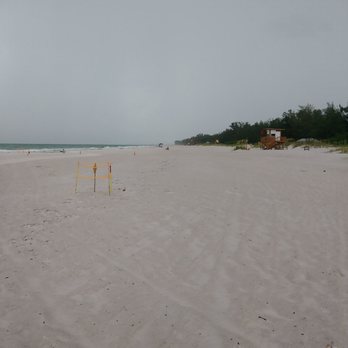 Coquina Beach - Beaches Near Me - Bradenton Beach, Florida Coquina Beach - Beaches Near Me - Bradenton Beach, Florida
