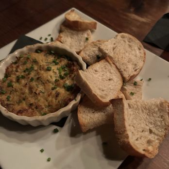 Napa Cafe - Baked Crab Dip - New American Near Me - Memphis, Tennessee
