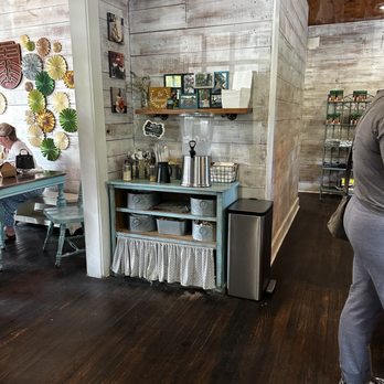 Casa Costa Bake Shop - Water station and WiFi password - Bakeries Near Me - Leander, Texas