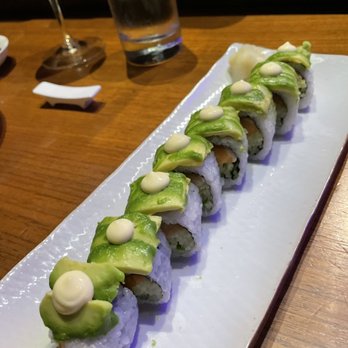 Roka Akor - Chicago - Salmon Avocado roll - Sushi Bars Near Me - Chicago, Illinois Roka Akor - Chicago - Salmon Avocado roll - Sushi Bars Near Me - Chicago, Illinois