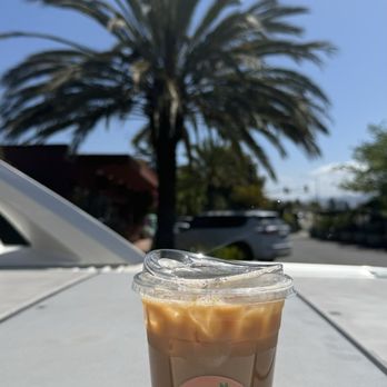 Flor Hermosa - Coffee & Tea Near Me - Richmond, California