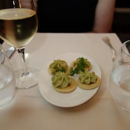 Complimentary guacamole crackers. I'm not a guacamole fan, but my girlfriend loved them.