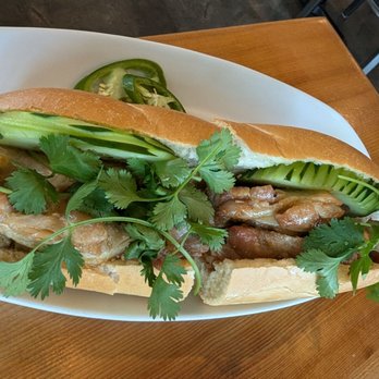 NOM NOM Restaurant & Grill - Lemon grass chicken bahn mi, $9 - Vietnamese Near Me - Vancouver, Washington