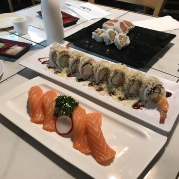Sushi Boom - Crunch roll Salmon - Sushi Bars Near Me - Orange, California Sushi Boom - Crunch roll Salmon - Sushi Bars Near Me - Orange, California