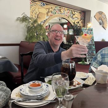 Hunan Fine Asian Cuisine Restaurant - back room round table - Chinese Near Me - Mattoon, Illinois Hunan Fine Asian Cuisine Restaurant - back room round table - Chinese Near Me - Mattoon, Illinois