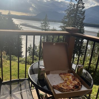 Farmhouse Brewing - Hawaiian pizza with a view. - Breweries Near Me - Chilliwack, British Columbia Farmhouse Brewing - Hawaiian pizza with a view. - Breweries Near Me - Chilliwack, British Columbia
