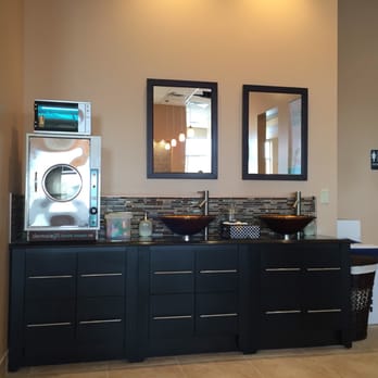 Evol Nails and Spa - Customer hand washing sinks - Nail Salons Near Me - Saint Cloud, Minnesota Evol Nails and Spa - Customer hand washing sinks - Nail Salons Near Me - Saint Cloud, Minnesota