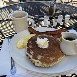 Montecito Coffee Shop