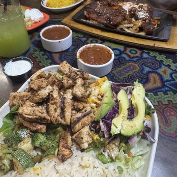Herraduras Mexican Fire & Grill - California bowl - Mexican Near Me - Lufkin, Texas