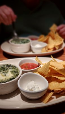 Houston's by null