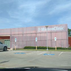 Warren Clinic Urgent Care-Tulsa Hills - Tulsa Hills Warren Clinic. So happy this place is close to my home. They are very nice people and it's refreshingly clean.
