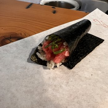 Uoichiba Handroll Bar - Fatty tuna - Sushi Bars Near Me - Los Angeles, California Uoichiba Handroll Bar - Fatty tuna - Sushi Bars Near Me - Los Angeles, California