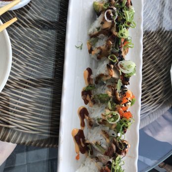 Sushimoto - dragon roll - Japanese Near Me - Burnaby, British Columbia Sushimoto - dragon roll - Japanese Near Me - Burnaby, British Columbia