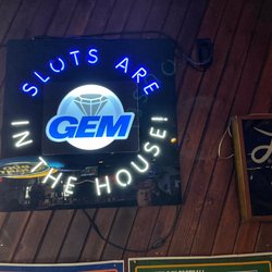 Bootlegger Saloon - What's in the house?