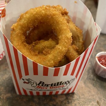 Portillo's Northlake - Onion Rings - Salad Near Me - Northlake, Illinois Portillo's Northlake - Onion Rings - Salad Near Me - Northlake, Illinois