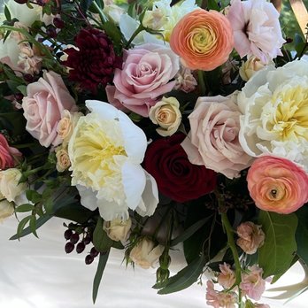 Bright Eyed Blooms - Florists Near Me Bright Eyed Blooms - Florists Near Me