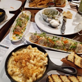 State & Main Kitchen & Bar - Bars Near Me - Pickering, Ontario