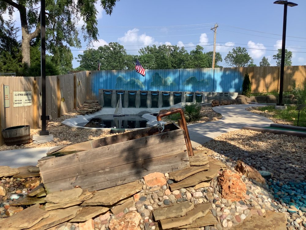 Honey Creek Adventures Logo