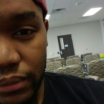 Quest Diagnostics - Its early and thats the door for people getting poked. - Laboratory Testing Near Me - Las Vegas, Nevada